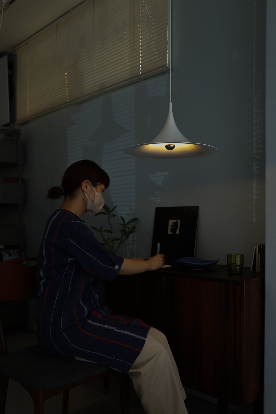 デンマークヴィンテージ セミ ペンダントライト 照明 北欧インテリア