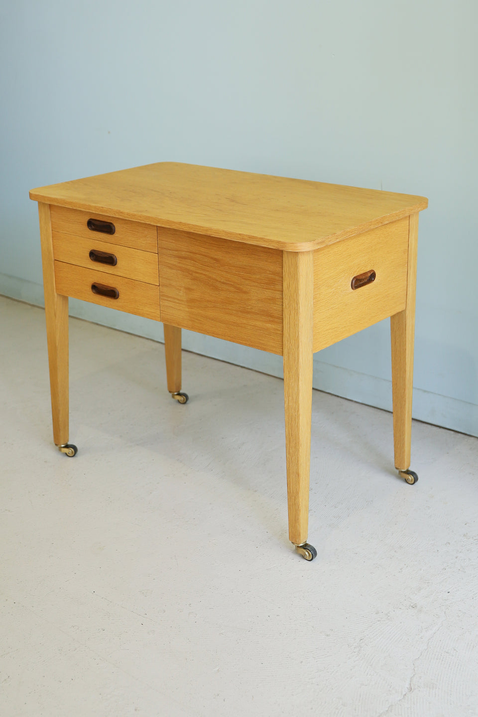 北欧ヴィンテージ ソーイングワゴン サイドテーブル オーク材