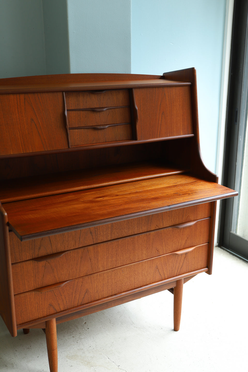 デンマークヴィンテージ ライティングビューロー 北欧家具/Teakwood