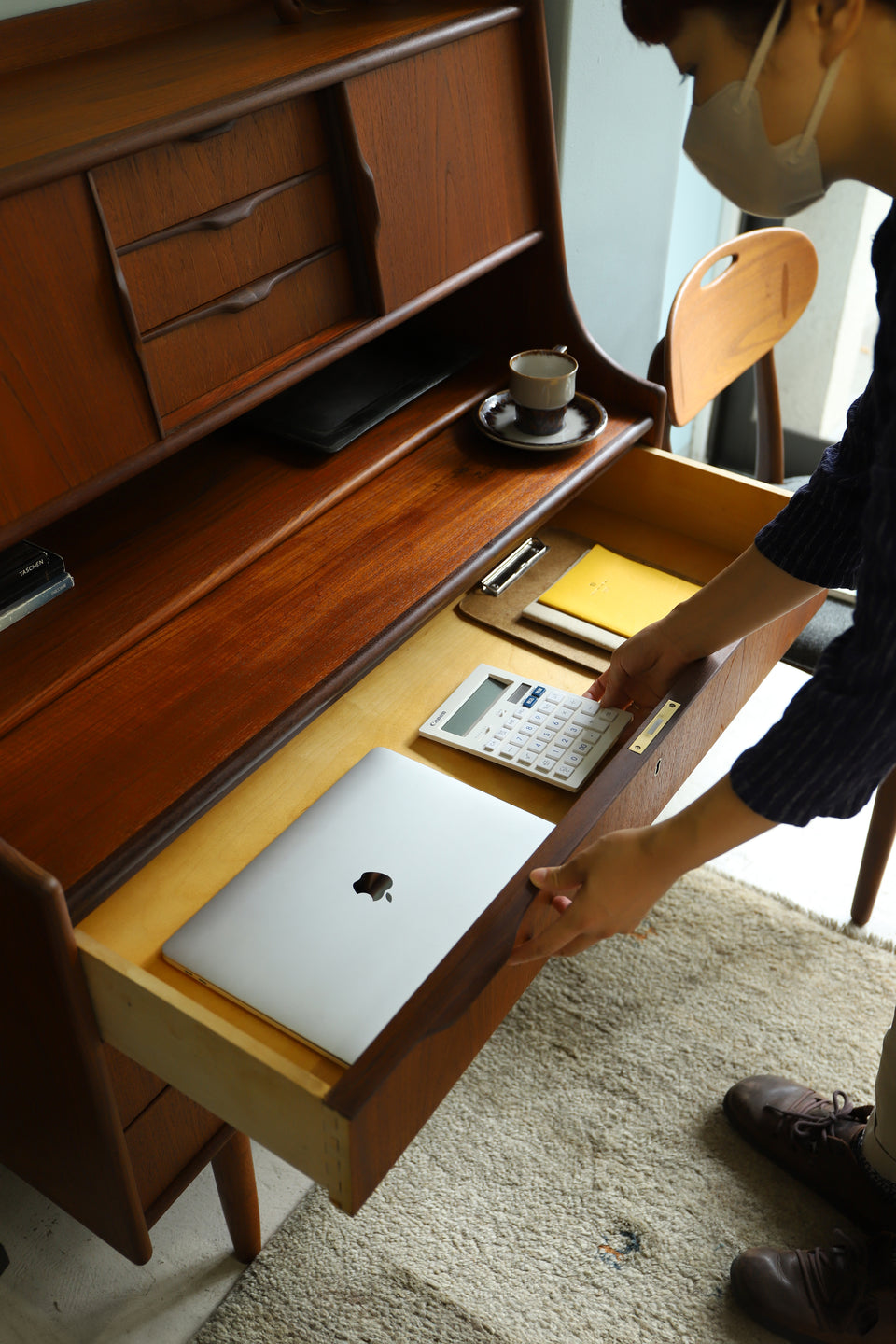 デンマークヴィンテージ ライティングビューロー 北欧家具/Teakwood