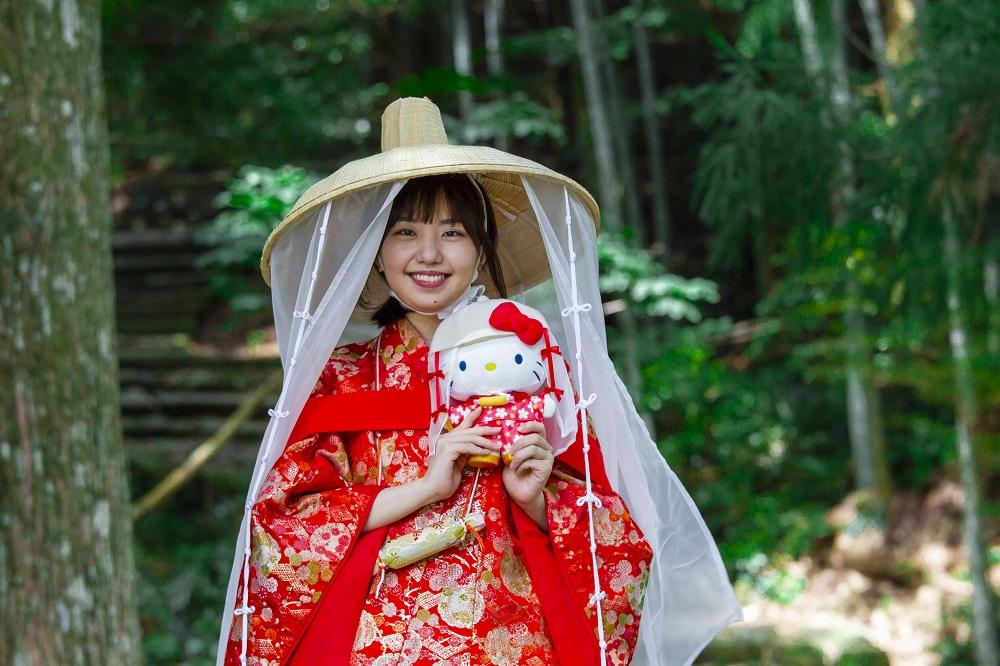 ふるさと納税限定 サンリオ ハローキティ 平安衣装 ぬいぐるみ 和歌山