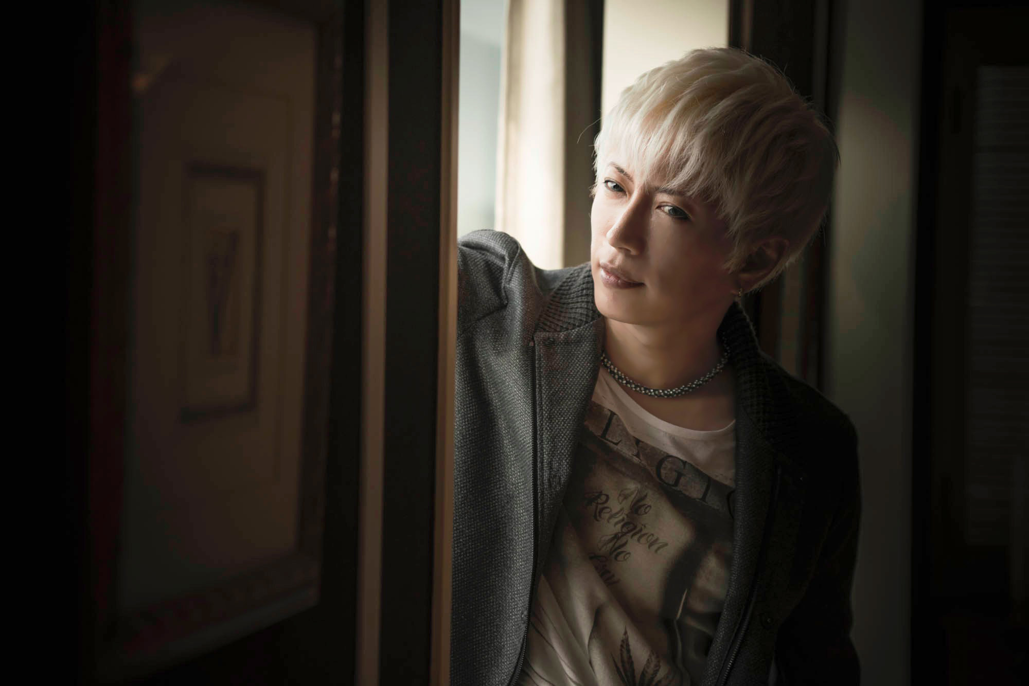 GACKTのプライベートアイテムレプリカを多数収蔵の超豪華永久保存版