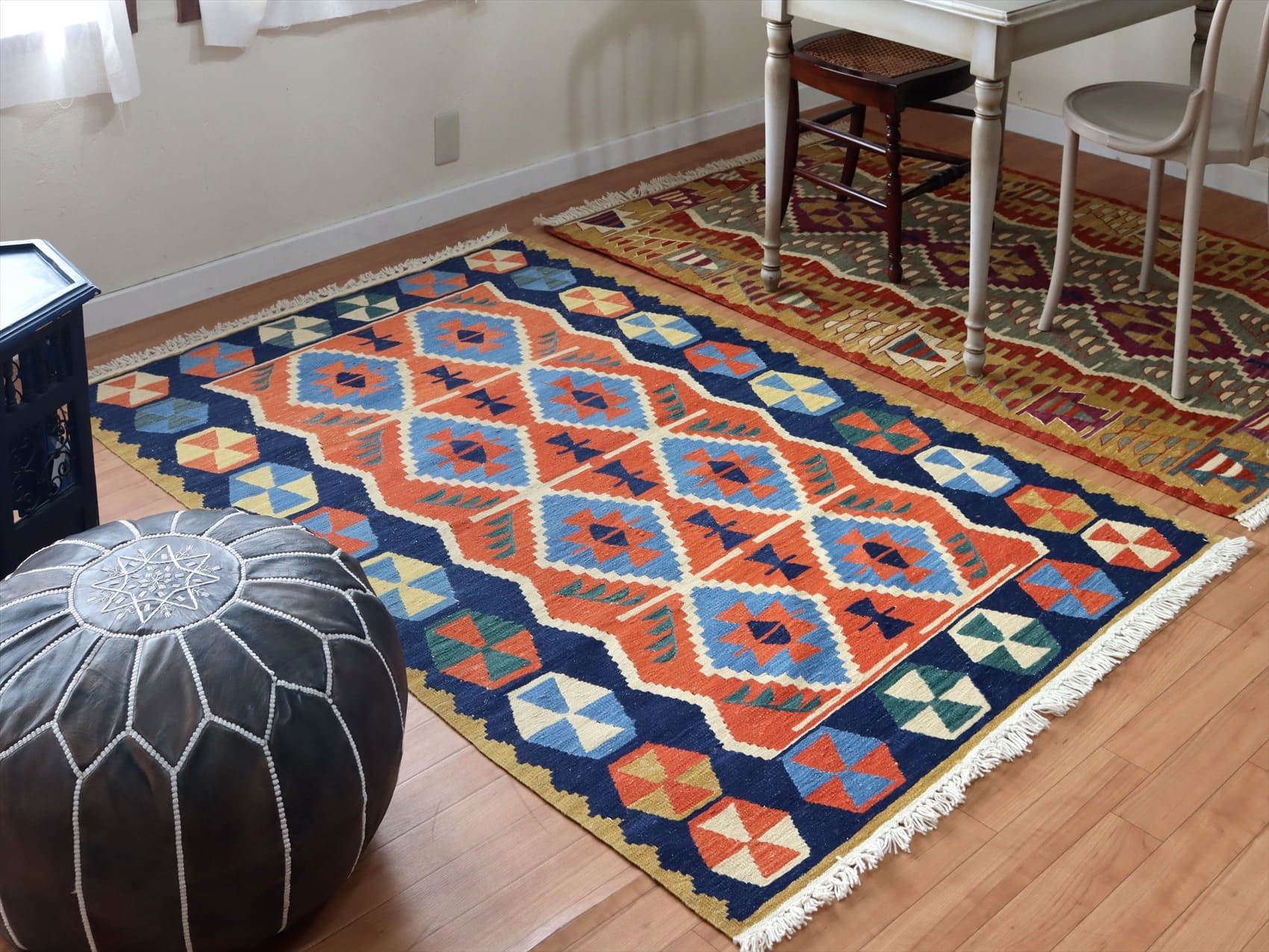 トルコの手織りキリム ウシャク180×119cm ベレケットのモチーフ