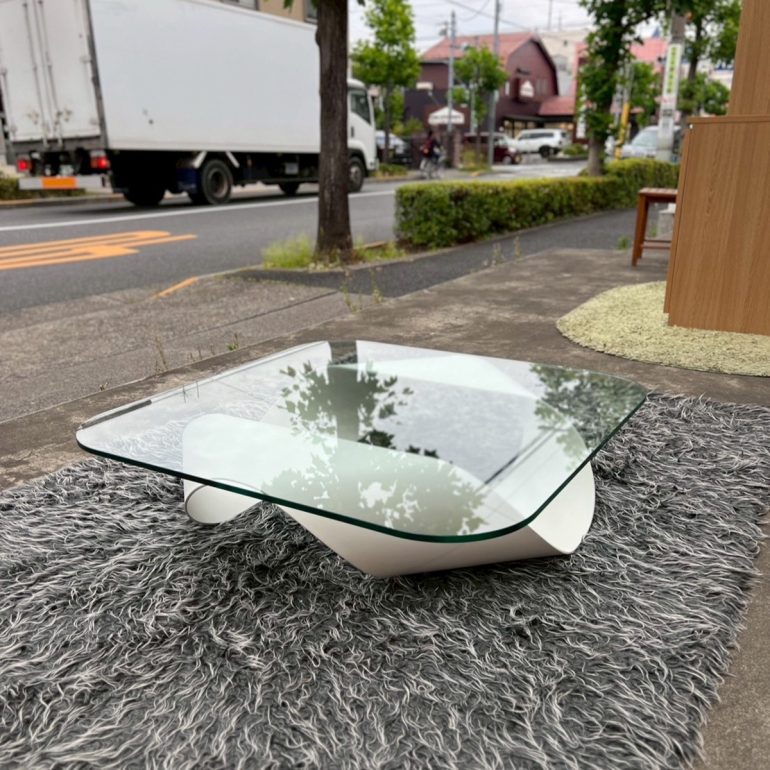 KRISTALIA クリスタリア MOBIUS メビウス テーブル センターテーブル