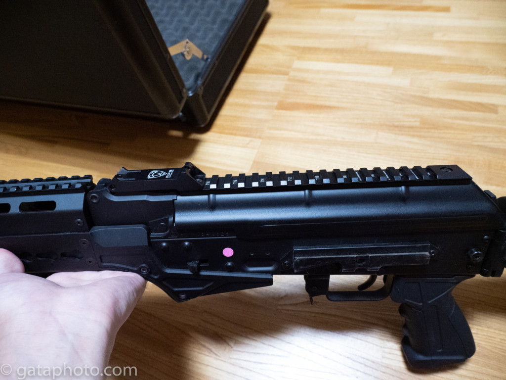 エアガン｝APS AK トップカバーレール | 潟フォト撮影記