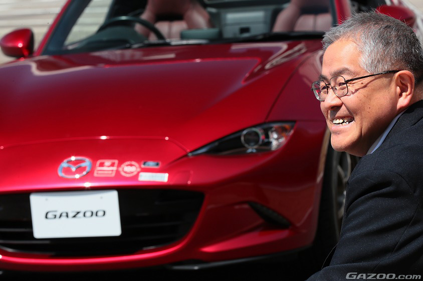 オープンカーで広がる友情と支援の輪。還暦から始まったロードスターと