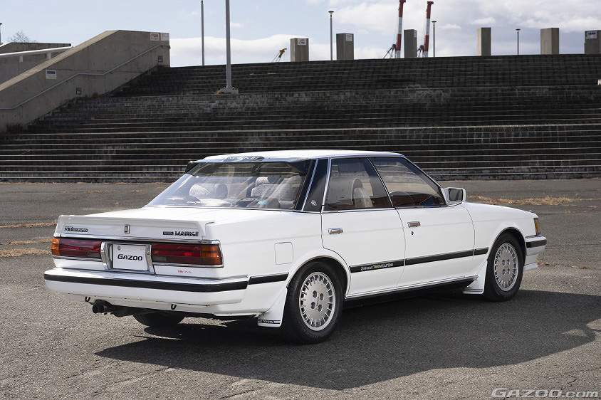 自分より年上のマークII GTツインターボを手に入れ『当時のカタログの