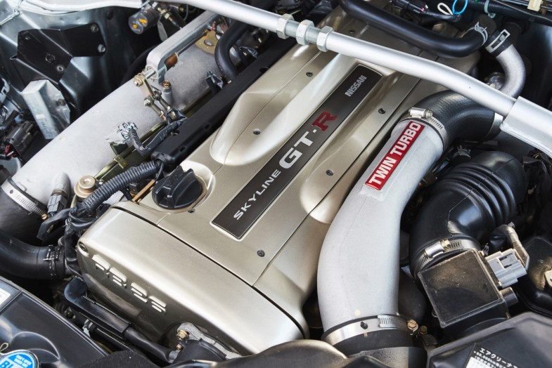 世界の愛車紹介ドイツ編】バイエルンに輝くR34GT-Rの最終進化型