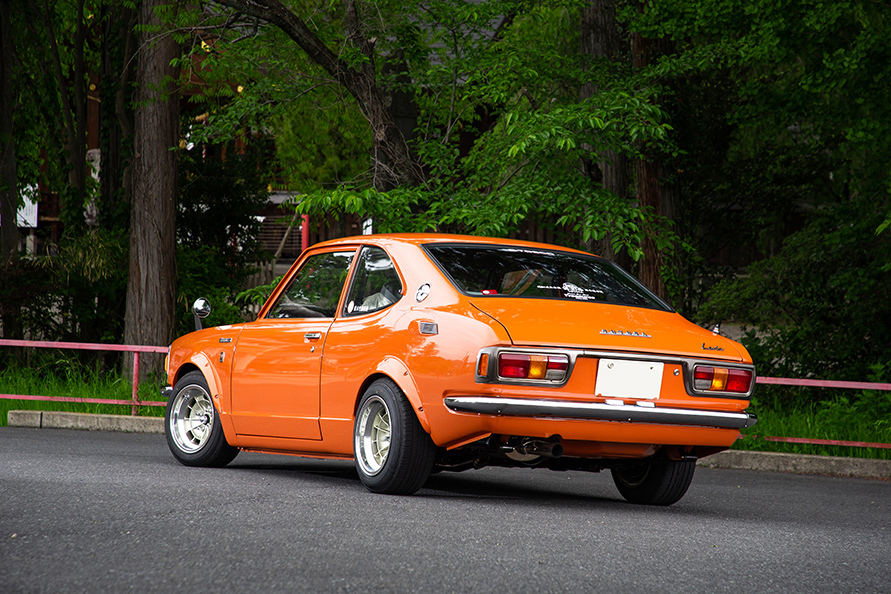 エンジンルームから下まわりまで磨き上げられた程度極上の