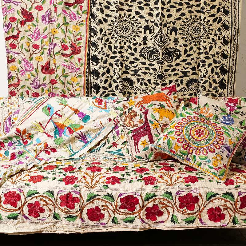 シルクカンタ刺繍タペストリー 大判ストール｜マライカ公式通販