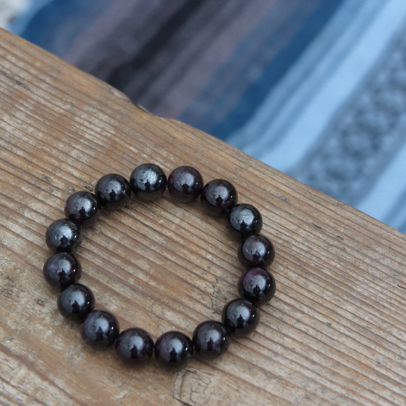 スギライト(Sugilite)丸玉ブレスレット12mm｜マライカ公式通販