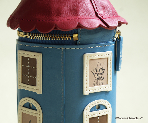 MOOMIN collection ペンケース「ムーミンやしき」｜商品一覧 | 革財布