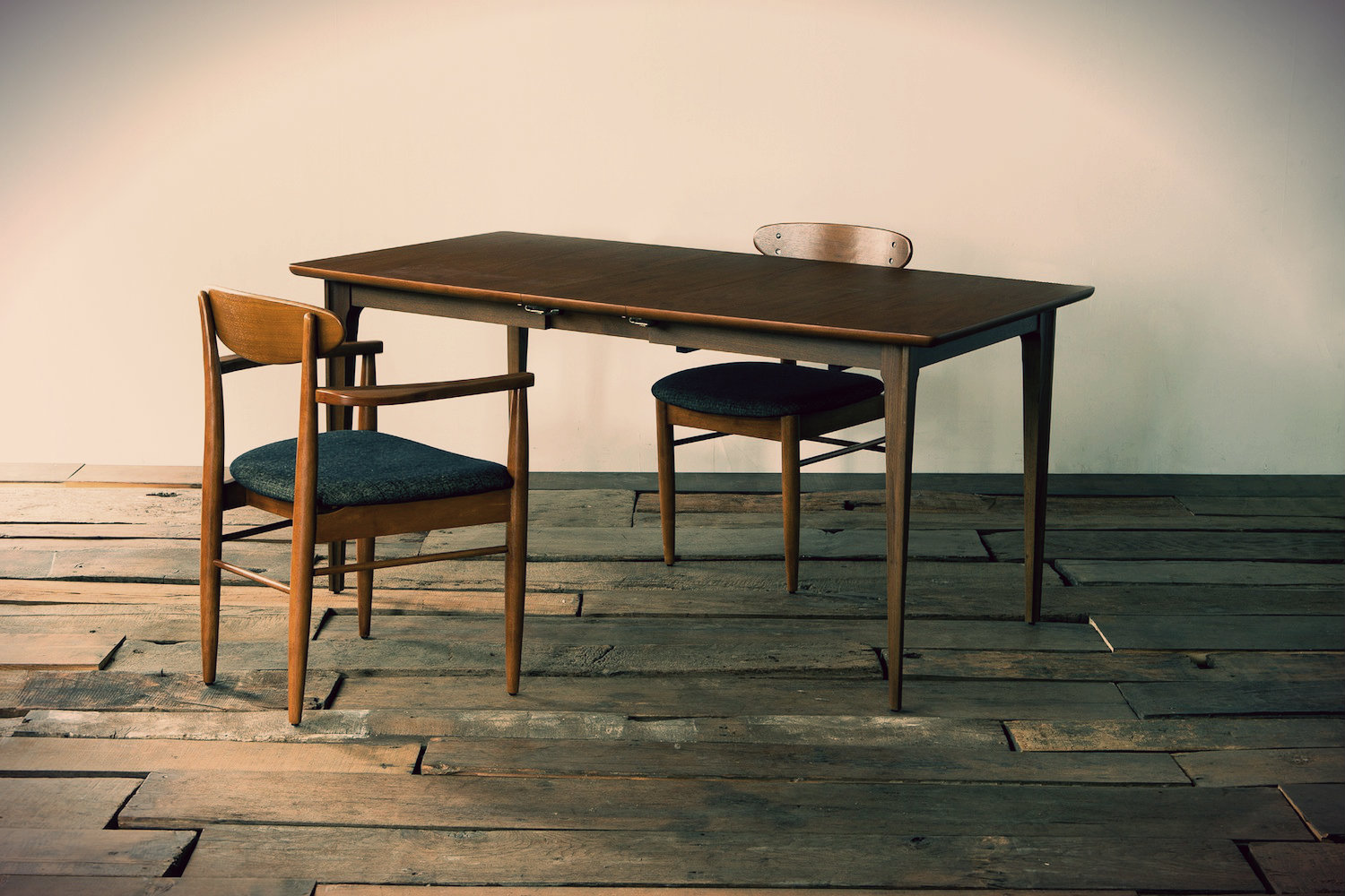 ACME FURNITURE “BROOKS DINING TABLE_2nd” | General Store SURVIVE