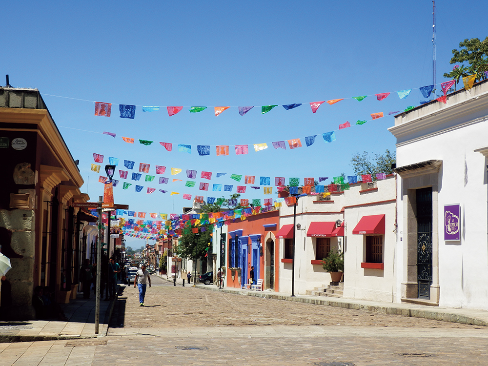 空気を読め」は通じない。太陽の国・メキシコでクリエイターとして
