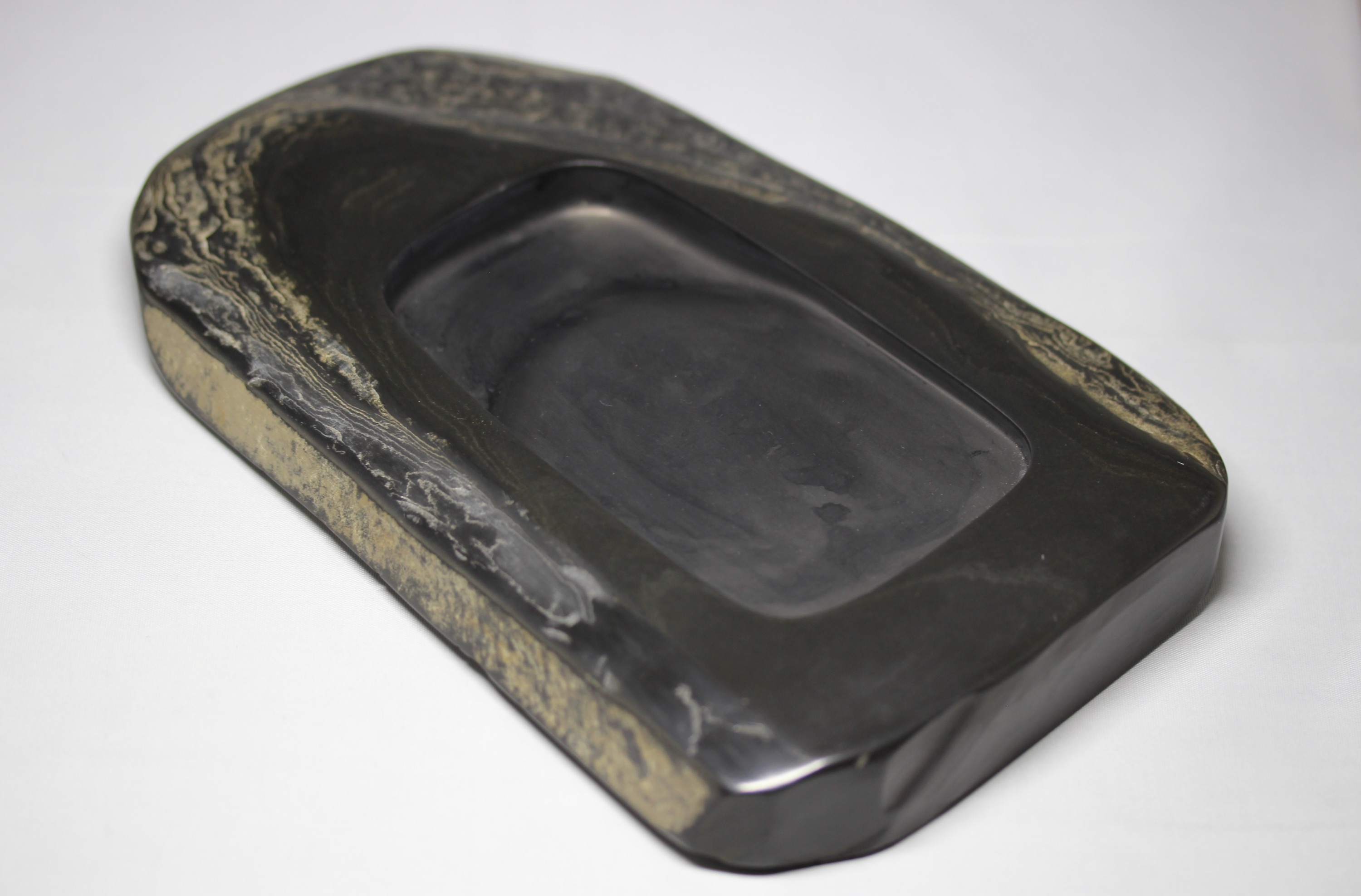 新古美術 玄清堂 | 厳選された美術品を世界遺産「石見銀山」がある島根