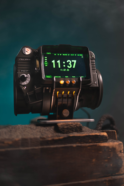 Fallout Pip-Boy 3000 Replica – Official Bethesda Gear Store
