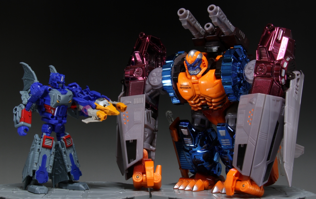 トランスフォーマーレジェンズ アマゾン戦士 コンボバット