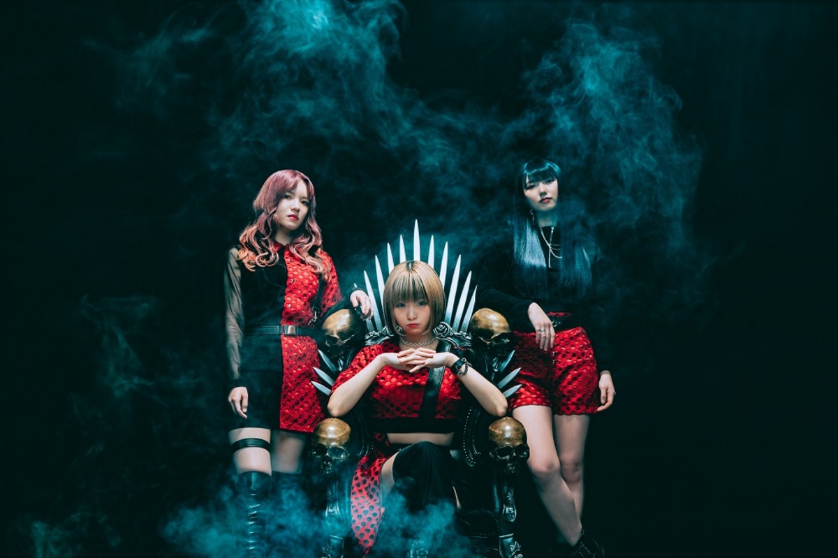 TRiDENT（ex-ガールズロックバンド革命）、3/17リリースの1stフル