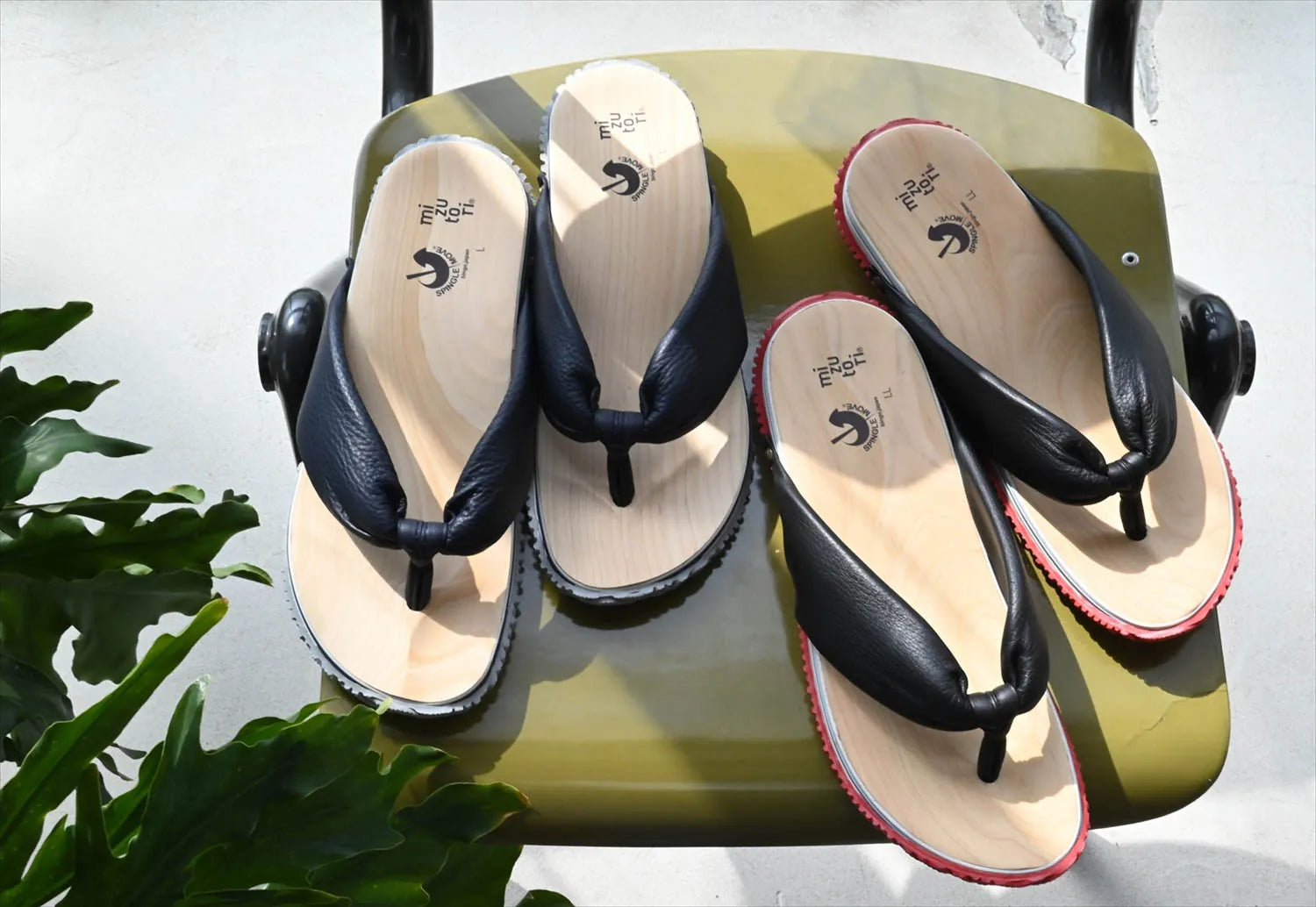 巻き上げソール下駄 本革 ネイビー / NTSP-03 – mizutori / 株式会社