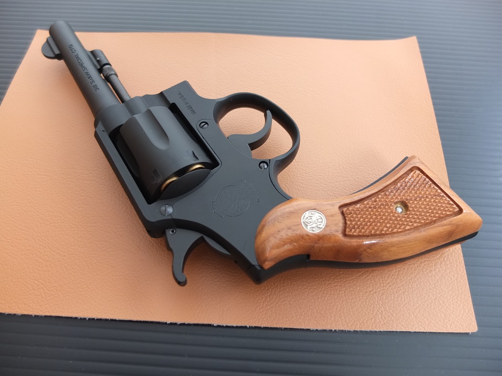 S&W 純正木製グリップ: GFCのモデル玩具箱