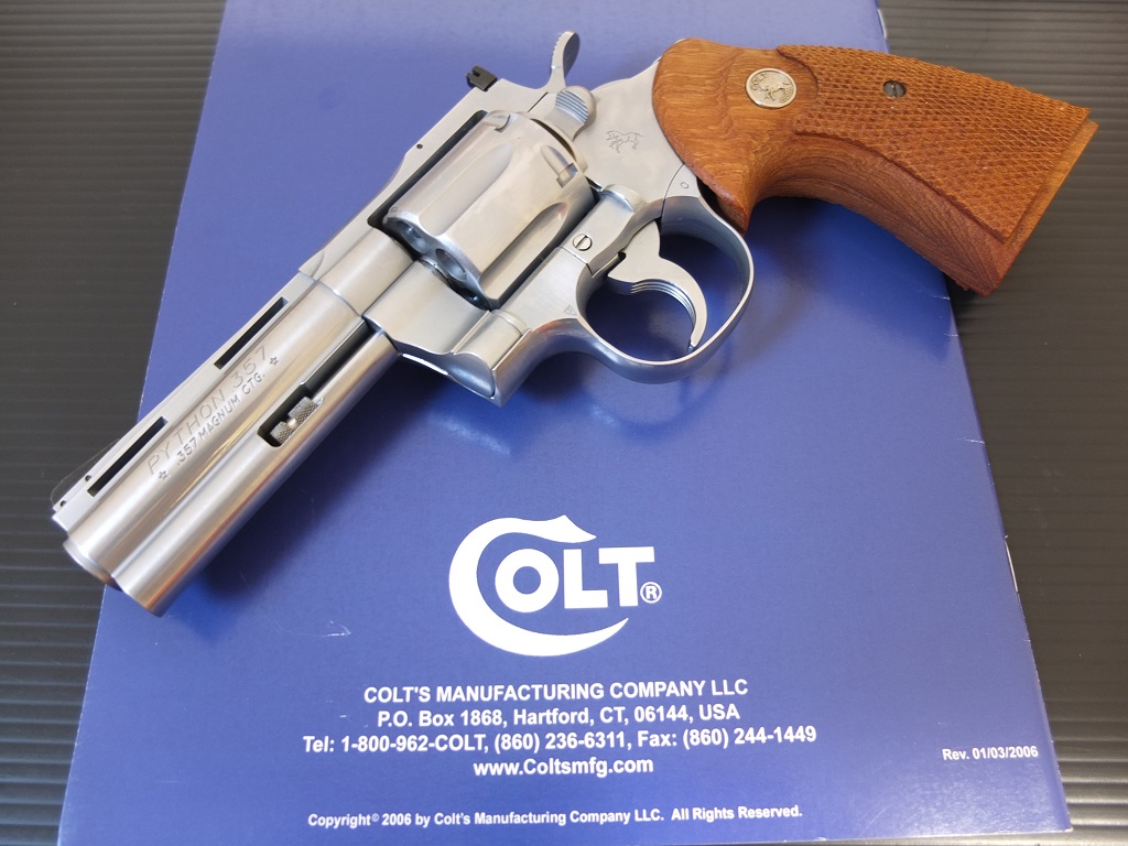 KOKUSAI COLT PYTHON .357MAGNUM: GFCのモデル玩具箱