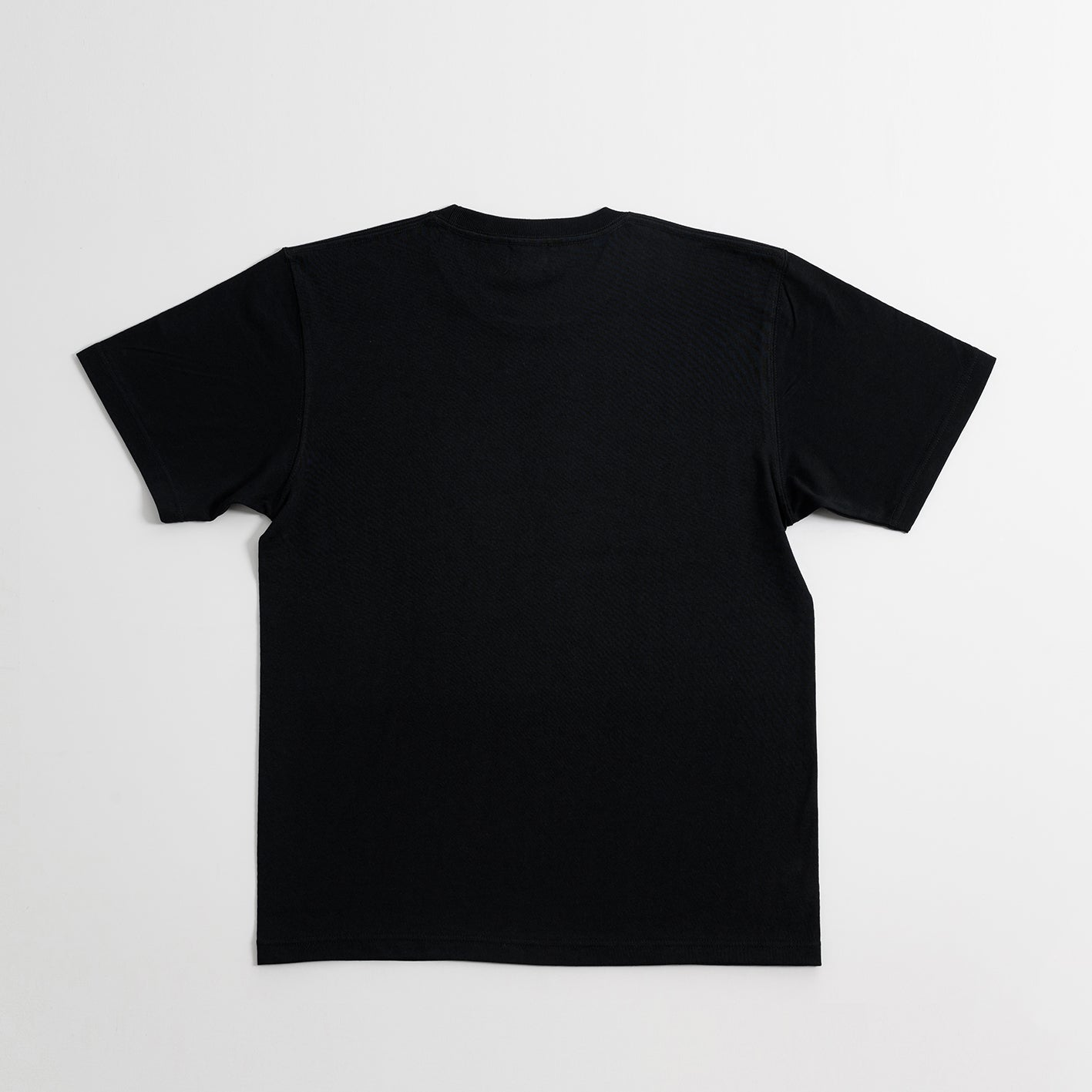 黒ガチャ」Tシャツ – GIMME CHOCOLATE