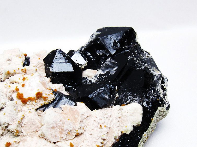 1.8Kgパワーストーン 天然石 山東省産 モリオン 純天然 黒水晶