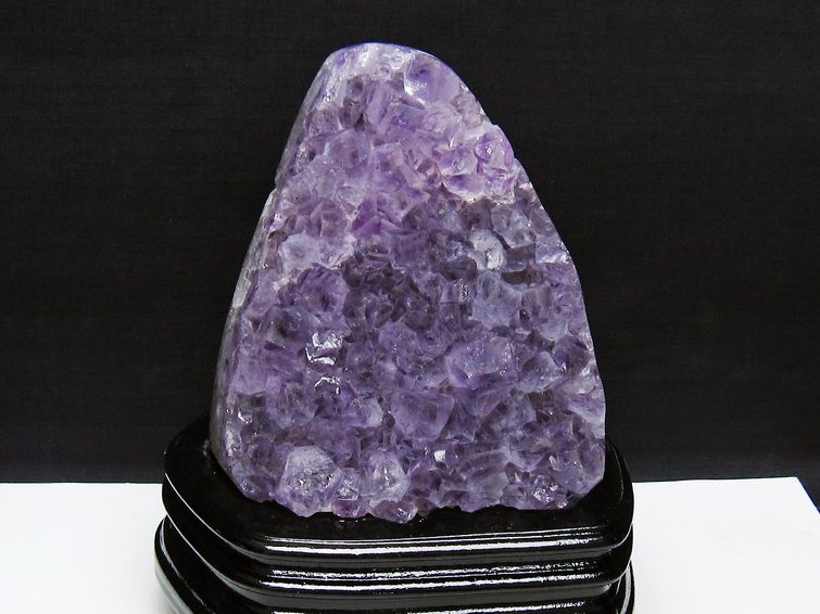 1.4Kgパワーストーン 天然石 ウルグアイ産アメジストクラスター[T95-11750]