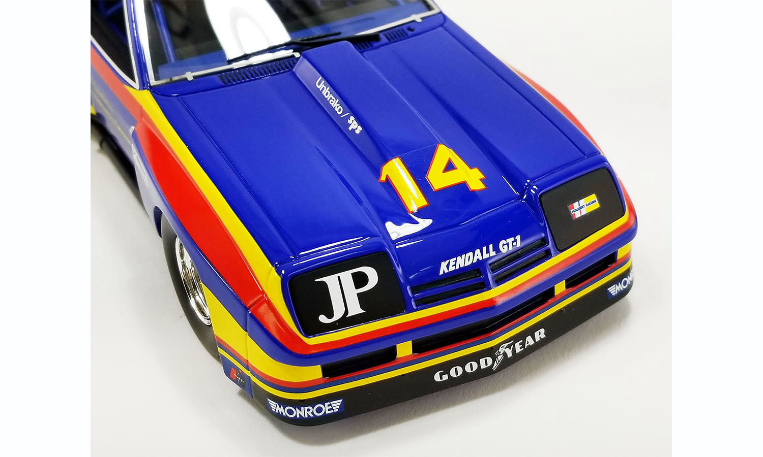 14 Dekon Chevrolet Monza Al Holbert - 1976 IMSA Camel GT Champion