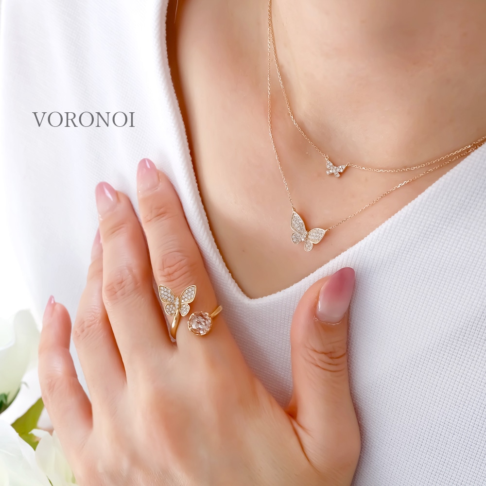 蝶々 ダイヤモンド パヴェ ネックレス