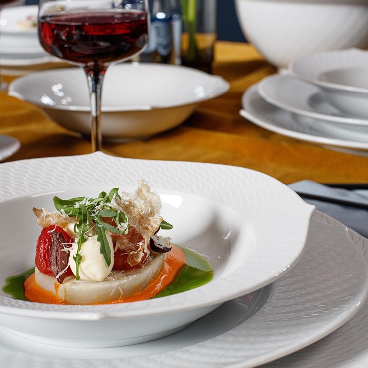 マイセン 2025年 イヤープレート ケルン大聖堂 54624/76A133 | イヤー