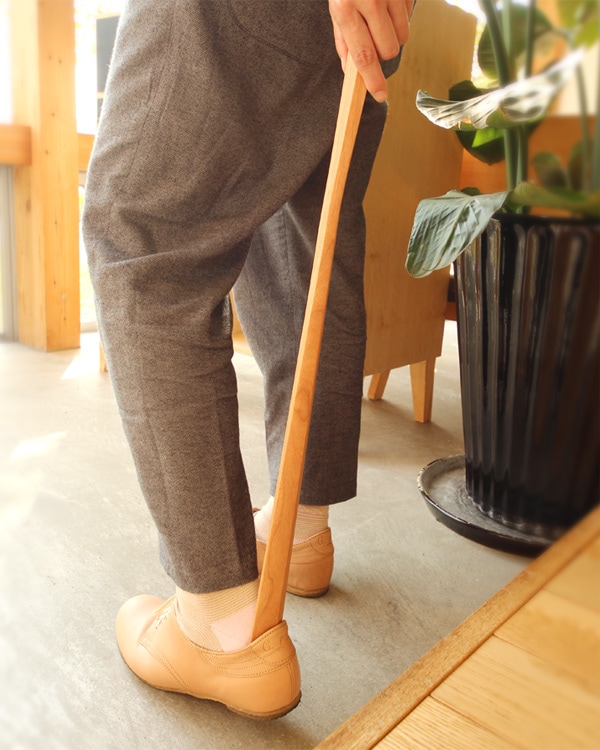 Shoehorn Sサイズ」木製靴べら【60cm】 | おしゃれな北欧風木製雑貨