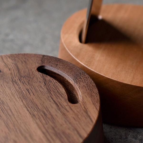 Titanium Shoehorn 専用スタンド」チタン靴べらを安定して自立させ