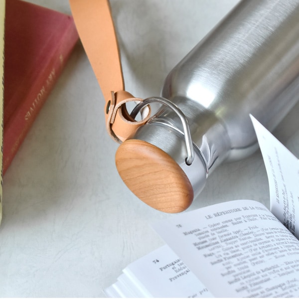 □「THERMO BOTTLE 350ml」ステンレス素材に銘木をプラスした木製水筒