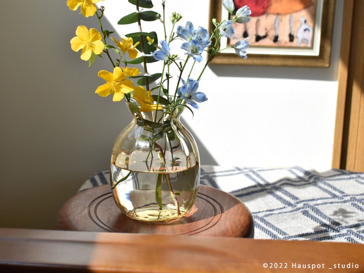 フラワーベース おしゃれ カラーガラス｜ぽってりストライプデザインの