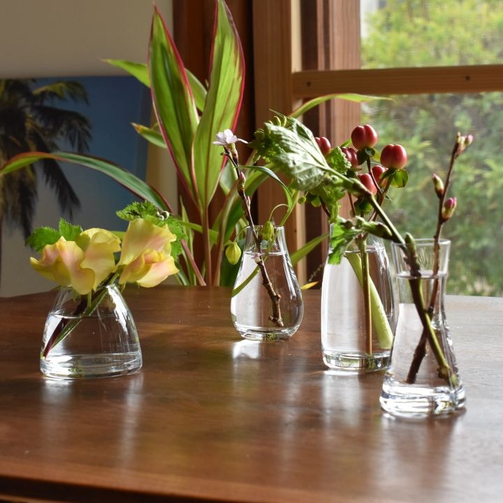 フラワーベース 日本製｜スガハラガラス｜Sghr ヘレン｜四角花器