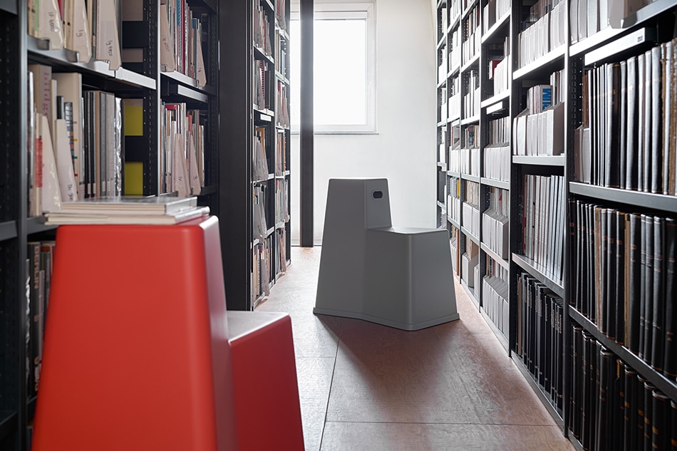 Stool-Tool（スツールツール）/Vitra（ヴィトラ）/Konstantin Grcic