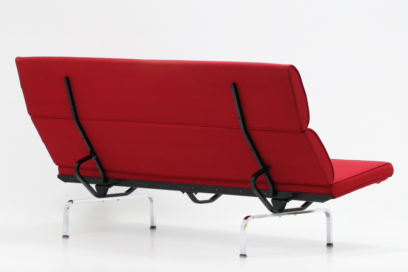 イームズ ソファ コンパクト 中古 ハーマンミラー | デザイナーズ家具