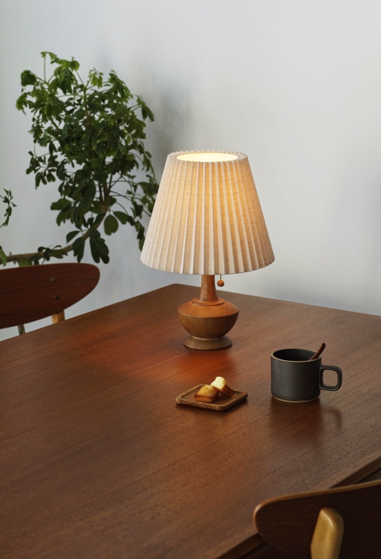 Peruna ペルナ テーブルライト | すべての商品 | INTERFORM INC.ONLINE