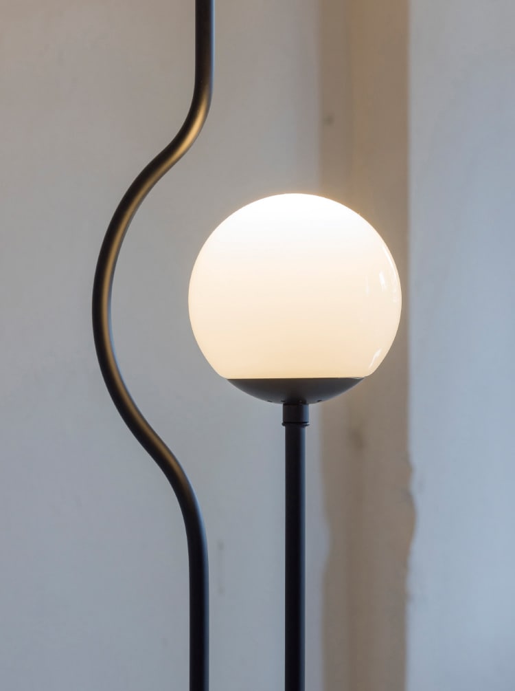 Chemin シュマン フロアライト | すべての商品 | INTERFORM INC.ONLINE