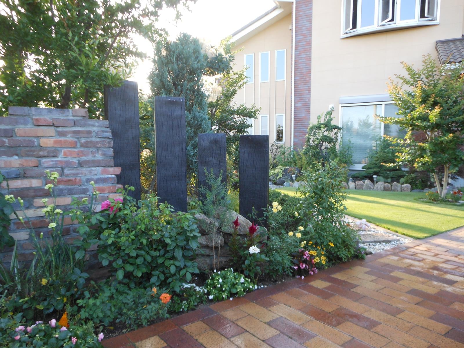 天然木や人工木のウッドデッキセットやラティス：JJ PROHOME | FRP軽量