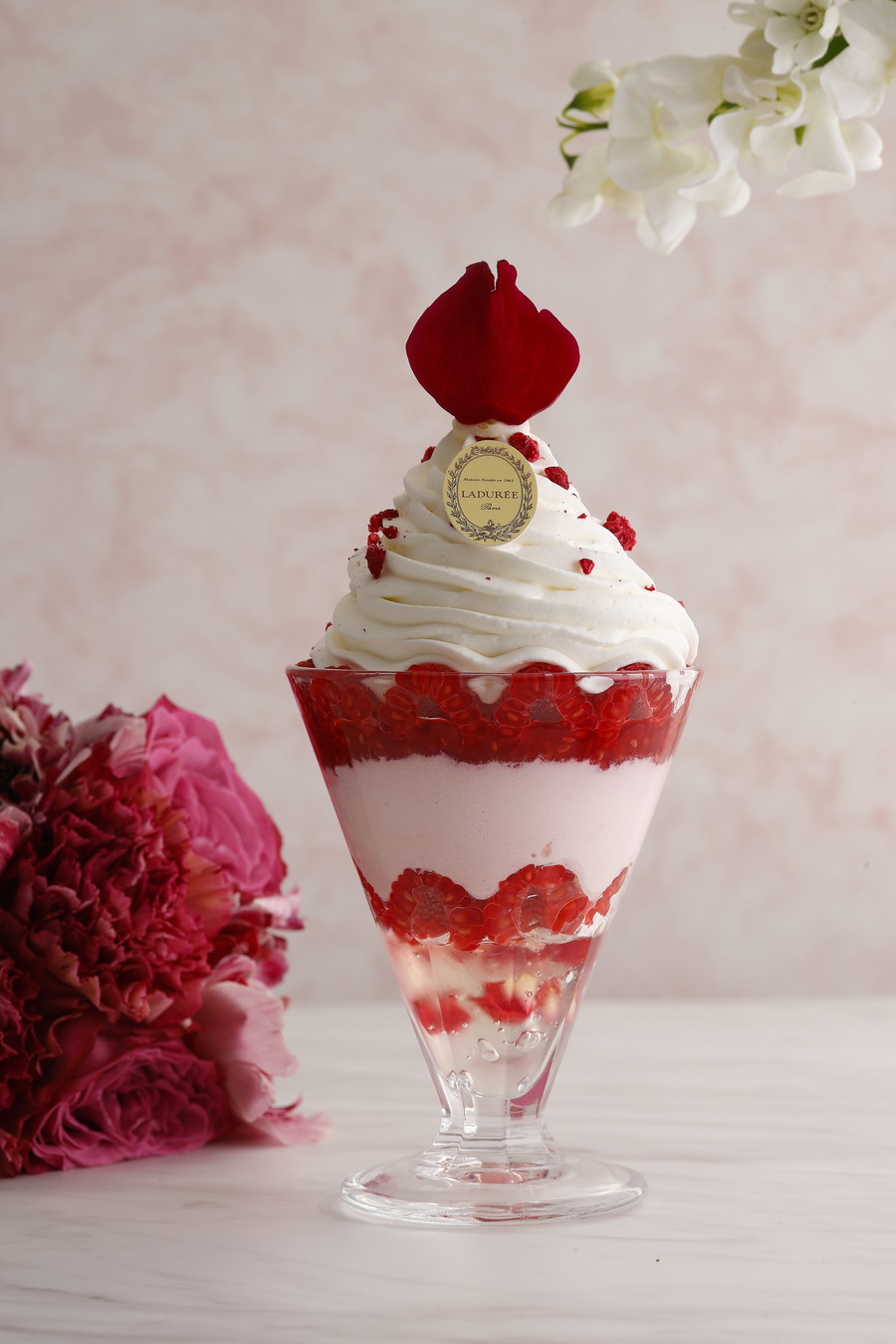 母の日特集ページ2024 ラデュレ｜マカロン発祥のメゾン、パリの老舗