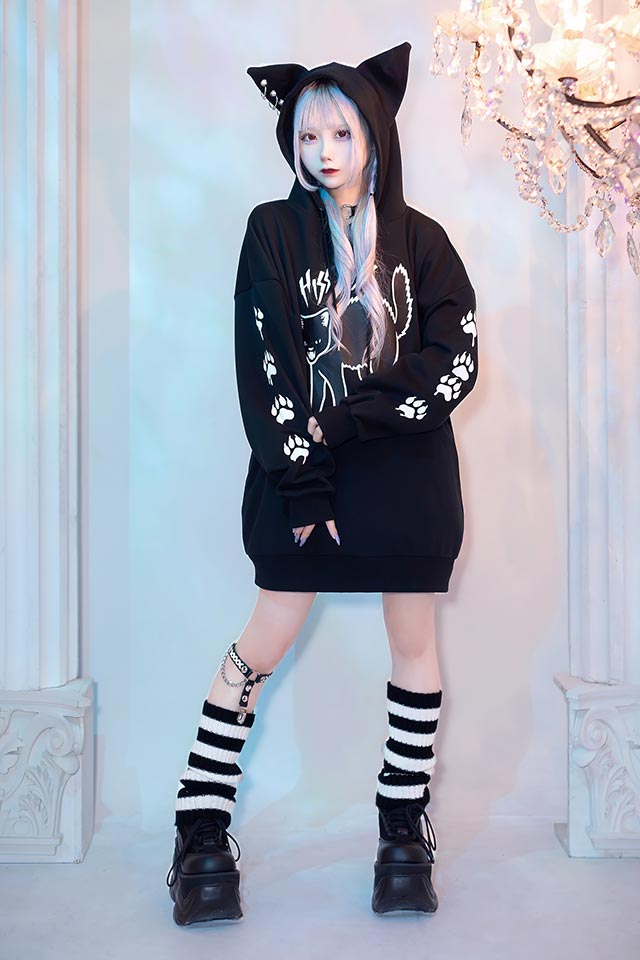 やんのかステップ 猫耳パーカー【BLACK】｜LISTEN FLAVOR(リッスン