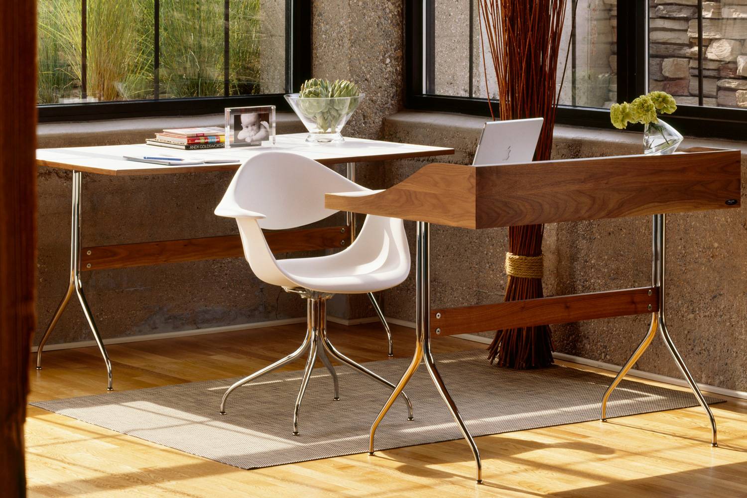 ネルソン スワッグレッググループ ワークテーブルの通販 | 家具