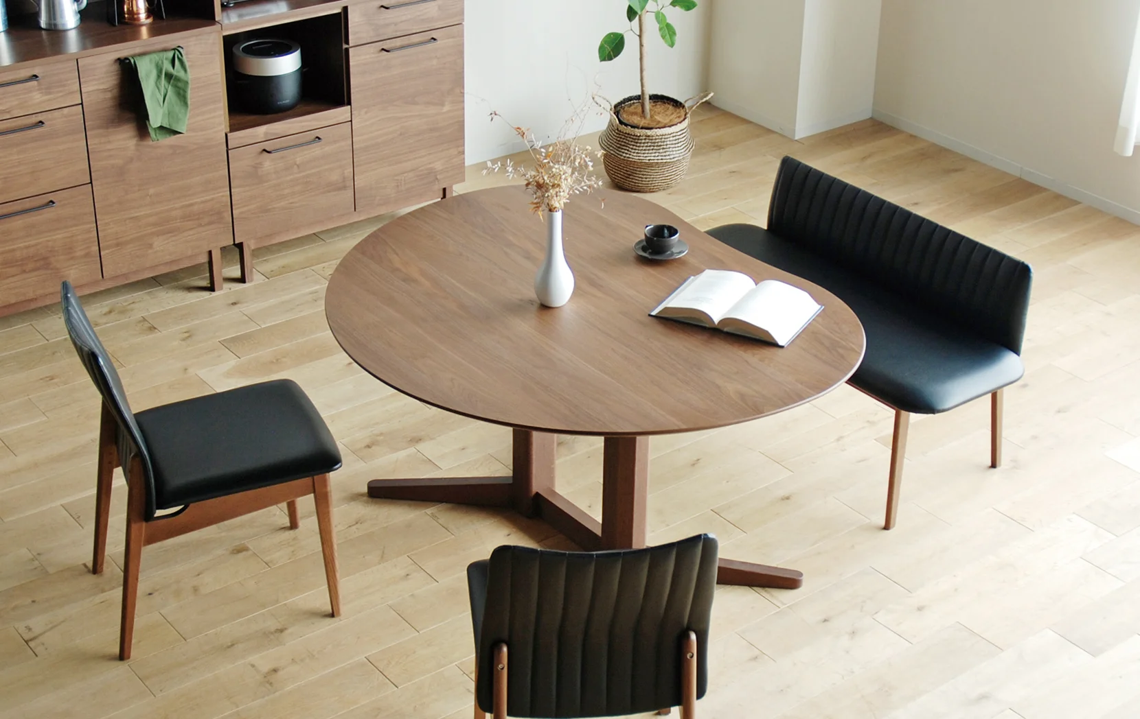 ミラージュ テーブル160cm 突板天板 | mirage | モリタインテリア工業