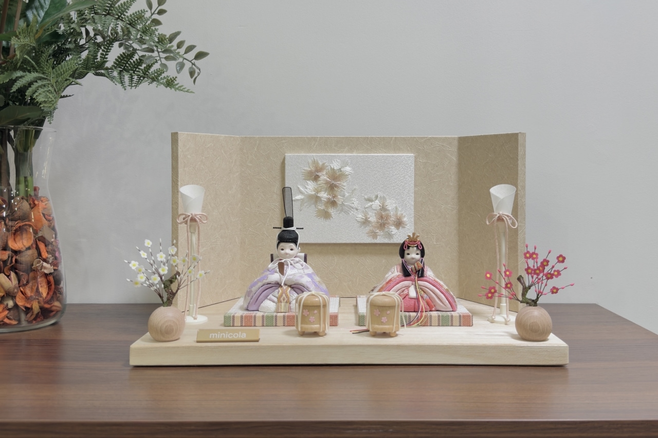 rico梨花（りんか）木目込み親王飾り雛人形 木台 亜麻色桜刺繍屏風