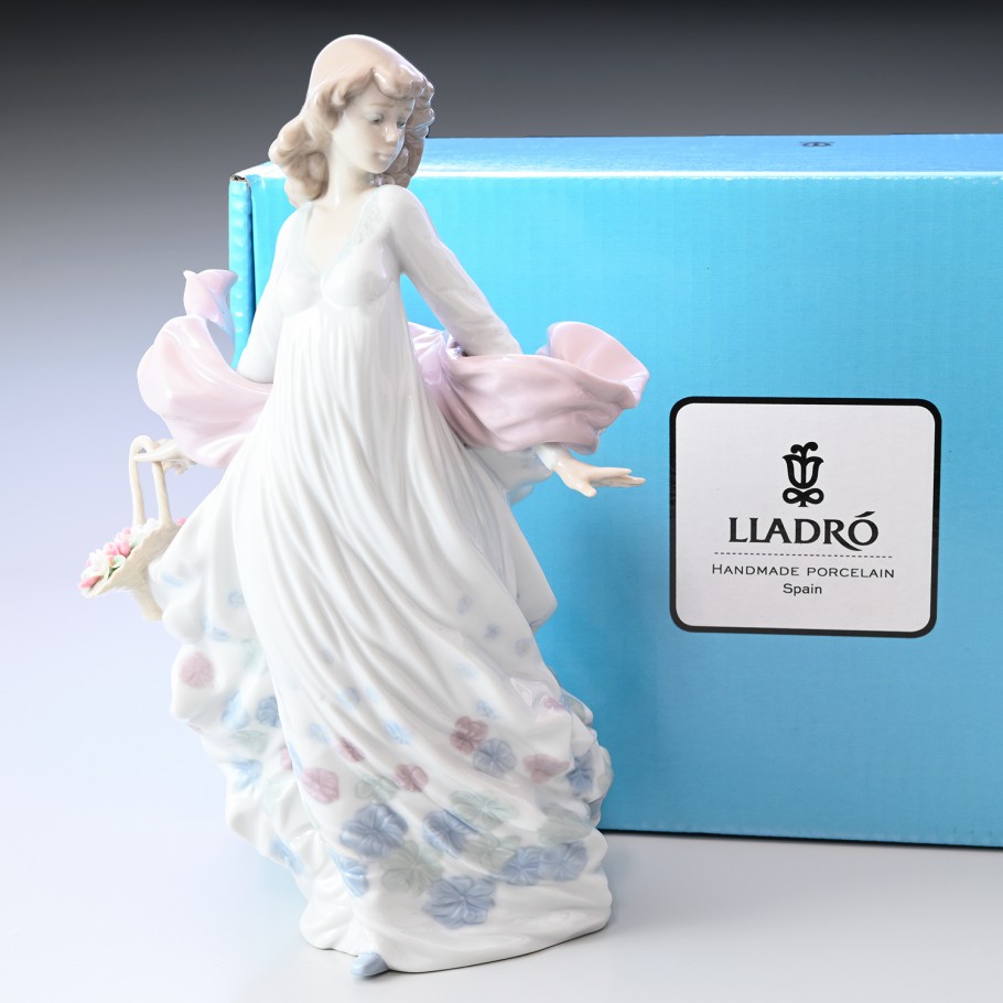 リヤドロ 春の輝き フィギュア 人形 女性 LLADRO リアドロ フィギュ