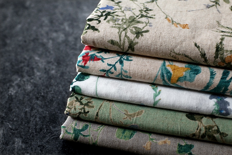 洗いをかけた 綿麻プリント 「ジョリー フルール」 【コットン リネン