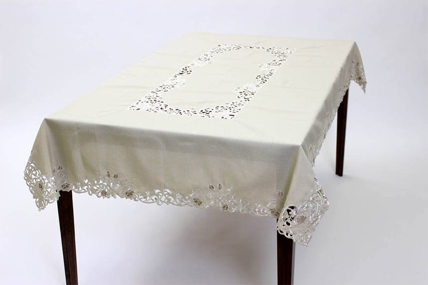 Rose Metopes カットワーク刺繍 テーブルクロス 約130×200cm
