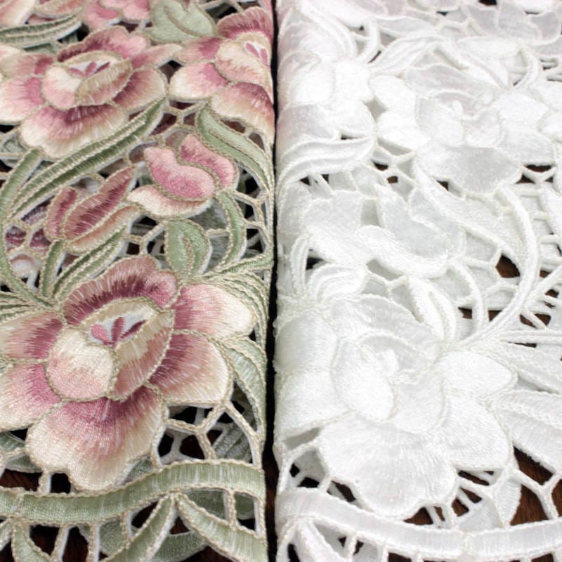 Arte rosa コード刺繍 テーブルセンター 約30×75cm｜インテリアレース